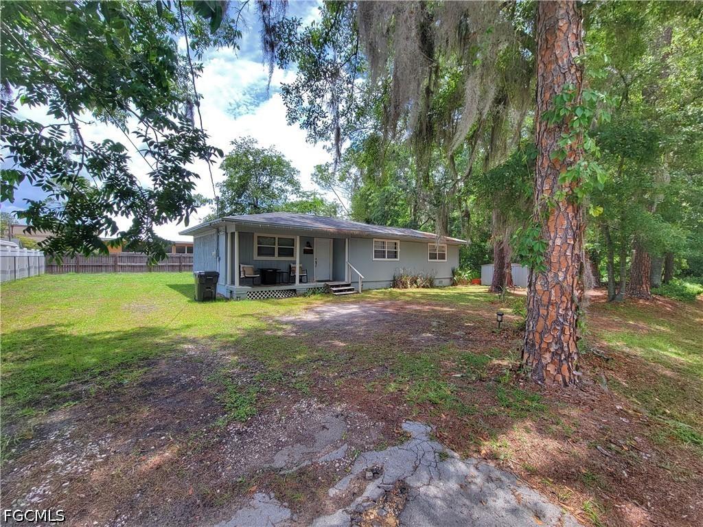 2524 NE 5th Pl., Gainesville, FL 32641