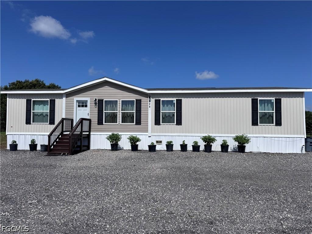 220 N Zambria St., Clewiston, FL 33440