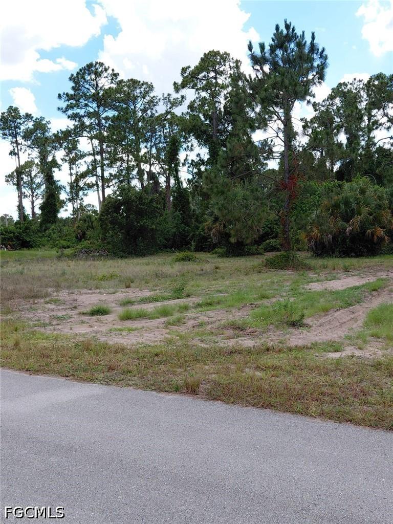 452 Norwood Ave., Lehigh Acres, FL 33974