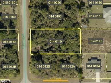 902 Fitch Ave., Lehigh Acres, FL 33972