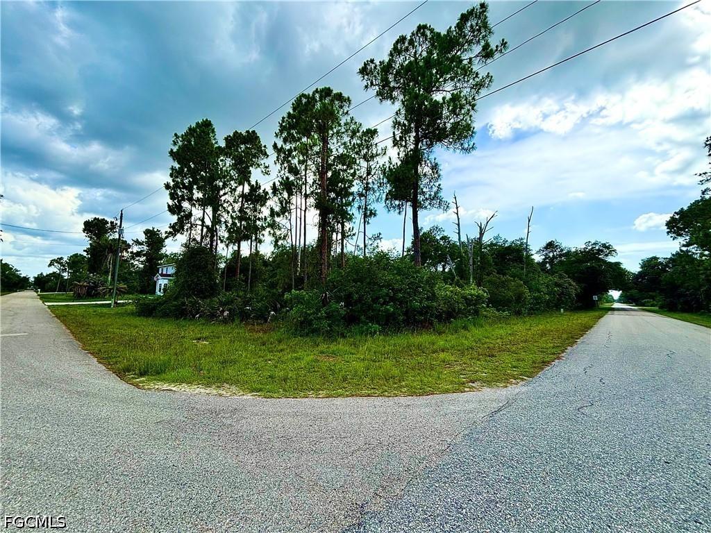 4106 E 21st St., Alva, FL 33920