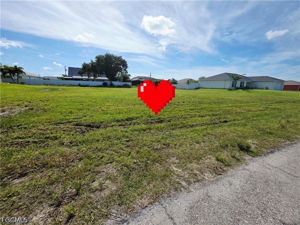 1216 NW 14th Pl., Cape Coral, FL 33993