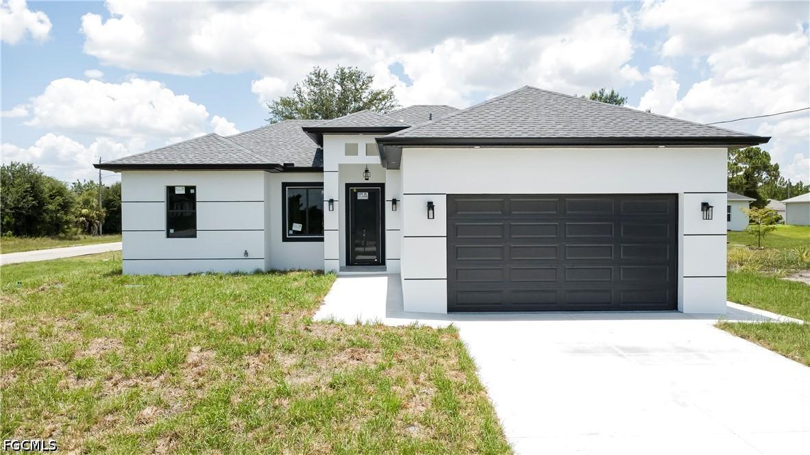 770 Bahama Ave., Lehigh Acres, FL 33974
