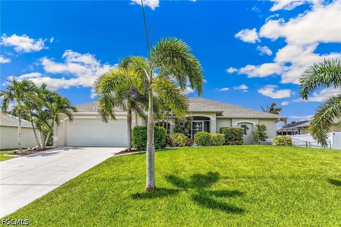 1905 SW 25th Ter., Cape Coral, FL 33914