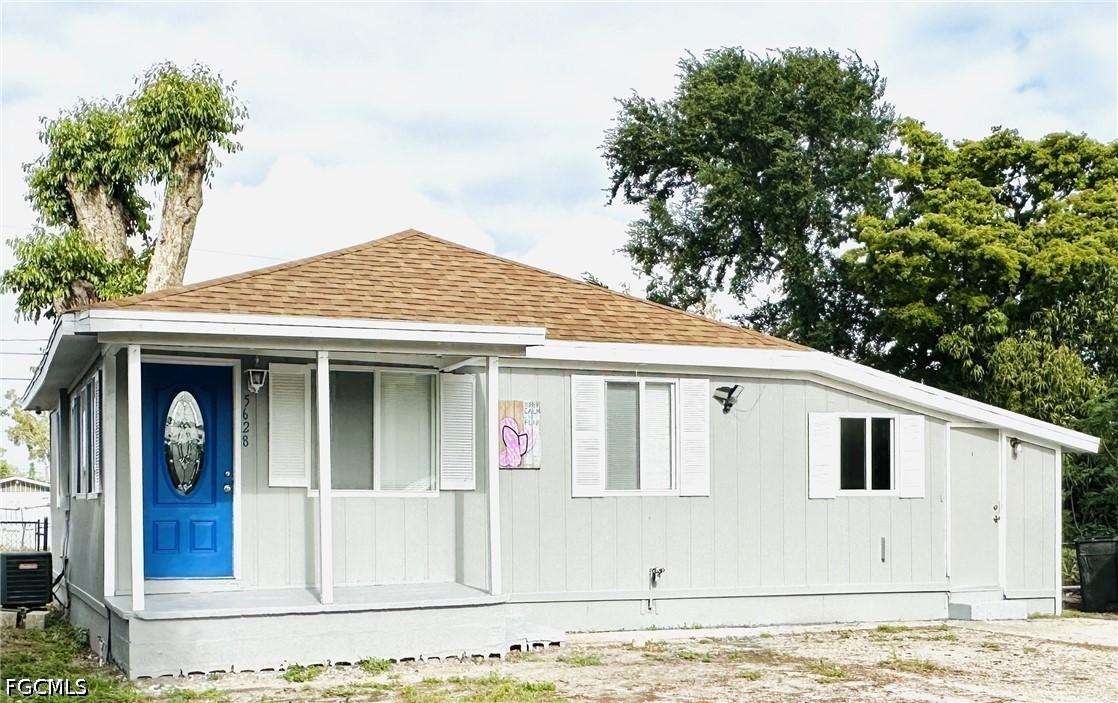 5628 5th Ave., Fort Myers, FL 33907