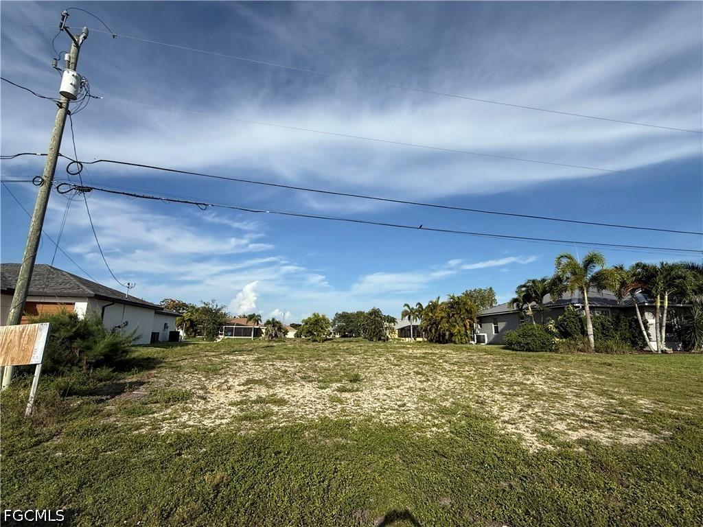 3009 SW 11th Pl., Cape Coral, FL 33914