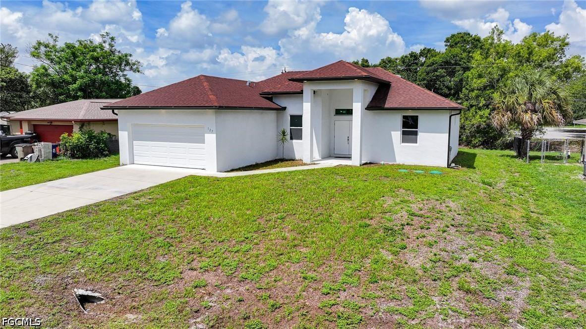 127 Connecticut Rd., Lehigh Acres, FL 33936