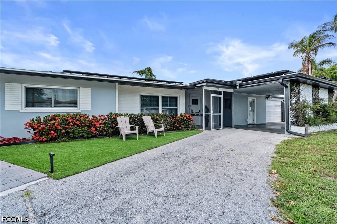 4350 Orangewood Ave., Fort Myers, FL 33901