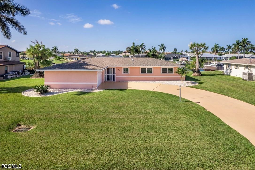 1640 SE 40th St., Cape Coral, FL 33904