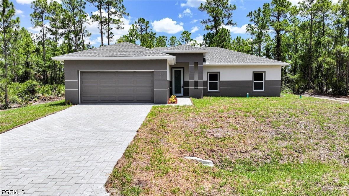 352 Labree Ave., Lehigh Acres, FL 33974
