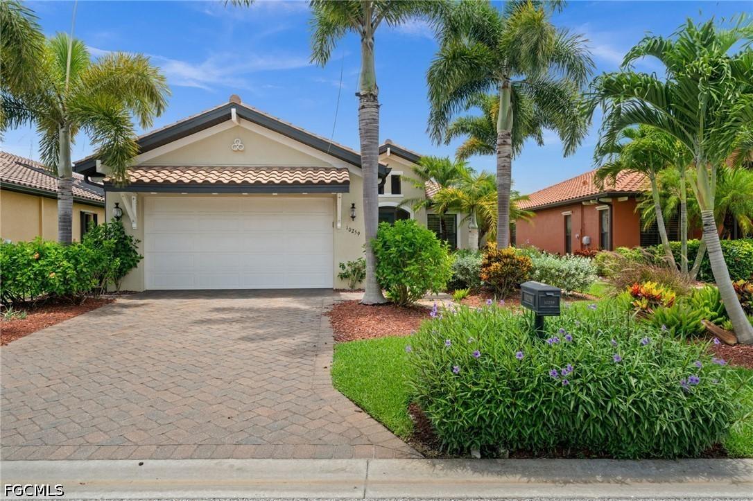 10259 Ashbrook Ct., Fort Myers, FL 33913
