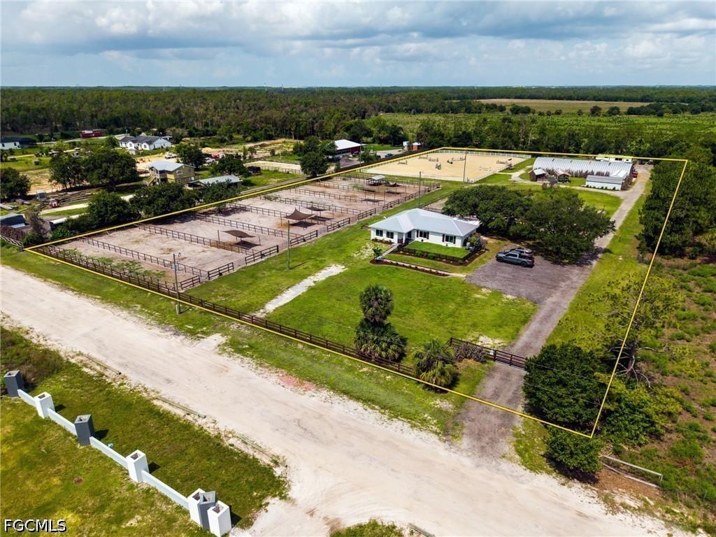12090 Shawnee Rd., Fort Myers, FL 33913
