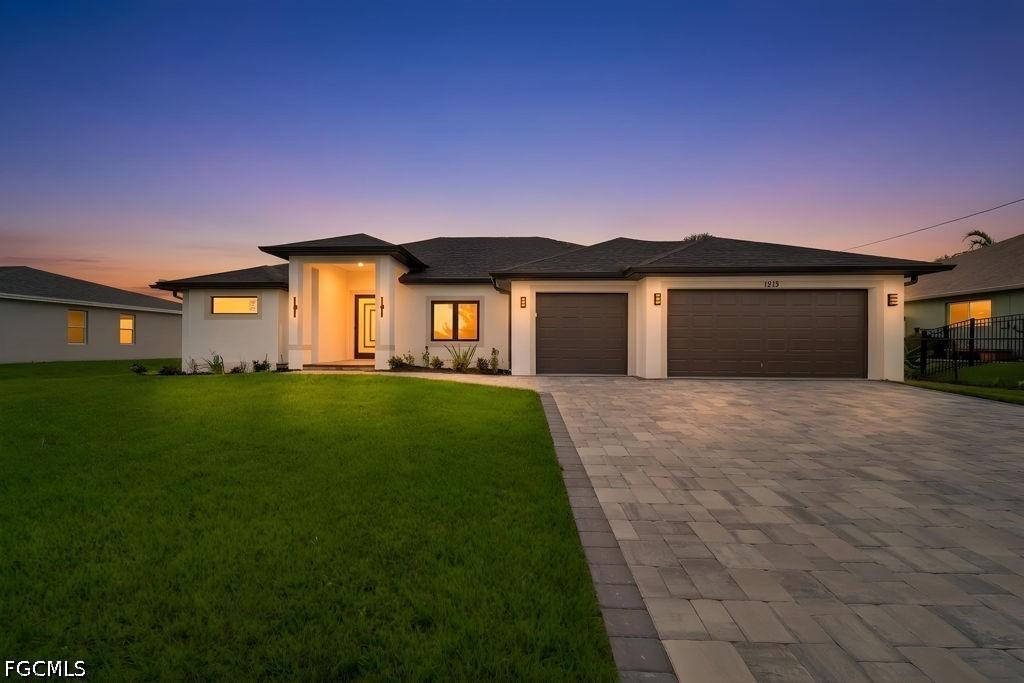 1213 NW 25th Pl., Cape Coral, FL 33993
