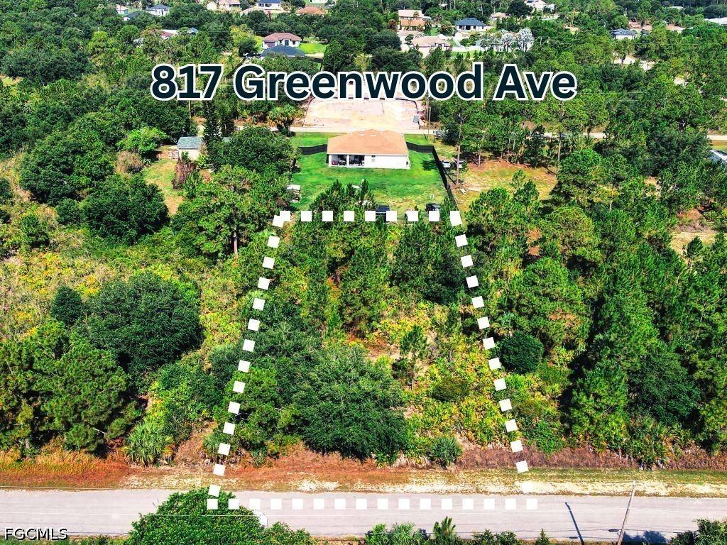817 Greenwood Ave., Lehigh Acres, FL 33972