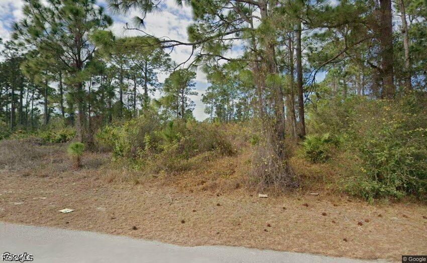 456 Hull Ave., Lehigh Acres, FL 33974