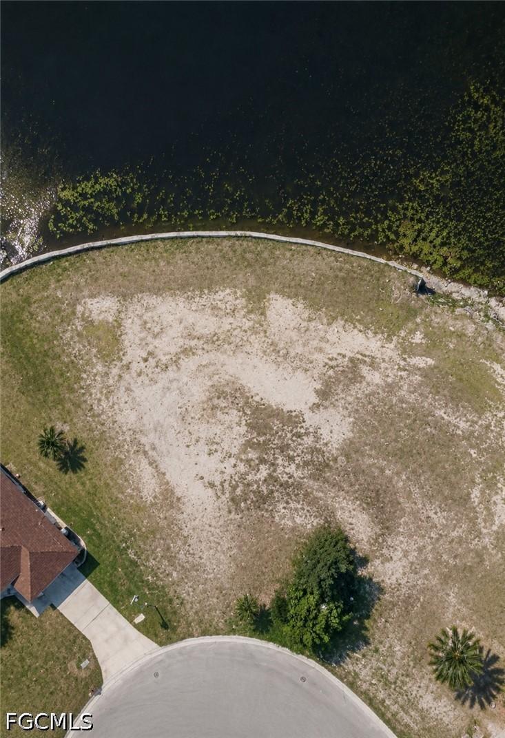 124 SE 15th Pl., Cape Coral, FL 33990