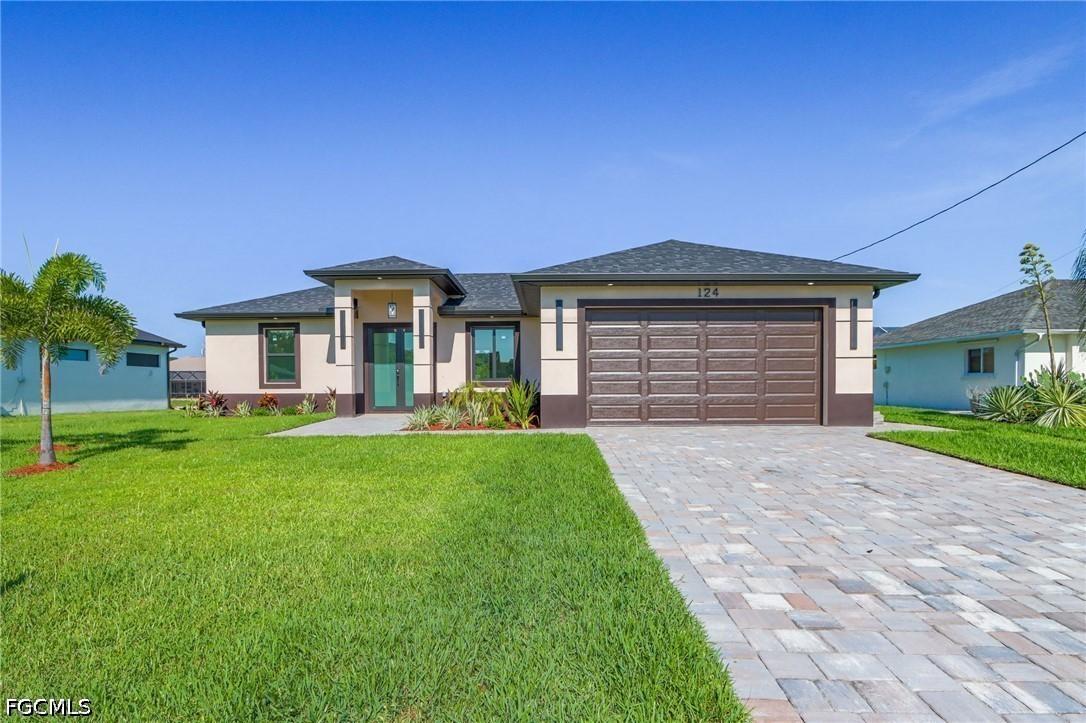 124 SE 2nd Ave., Cape Coral, FL 33990
