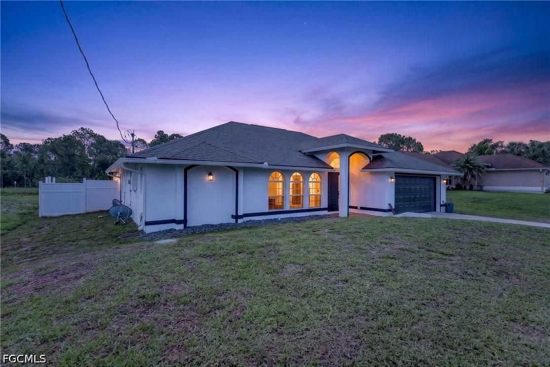 2105 Anita Ave., Lehigh Acres, FL 33976