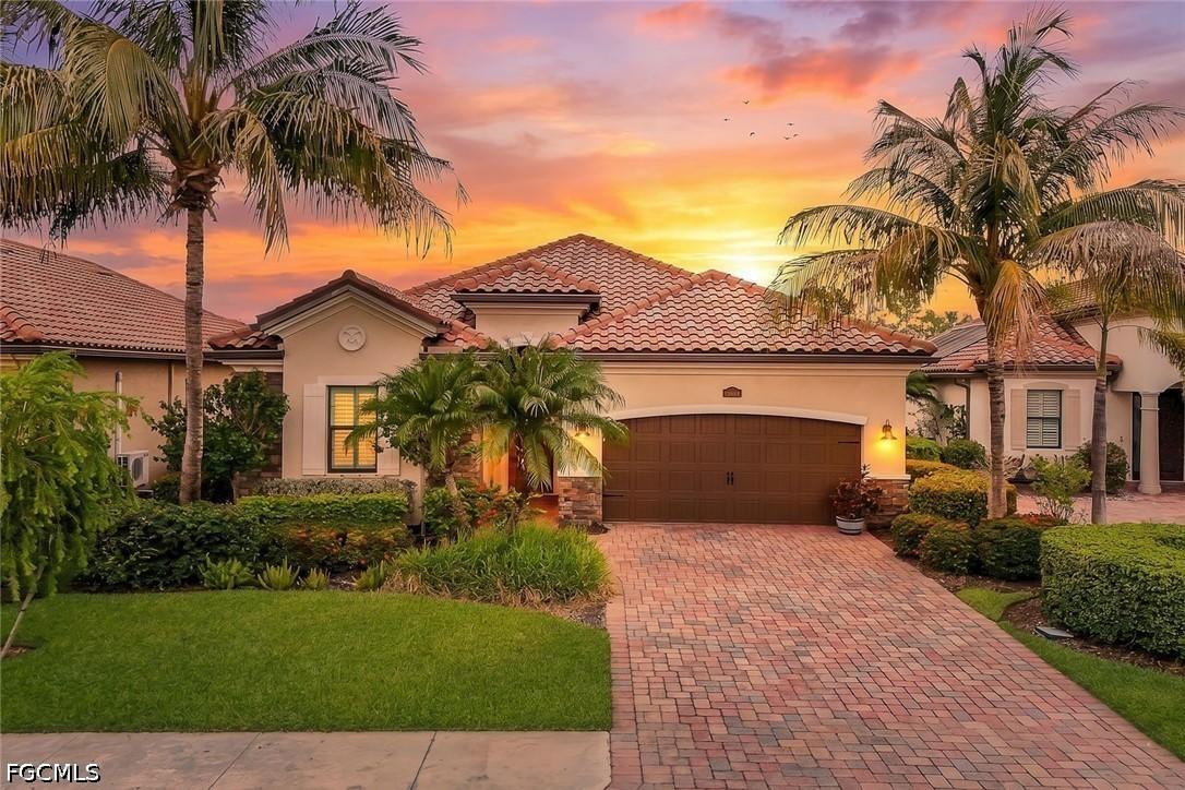 12643 Kinross Ln., Naples, FL 34120