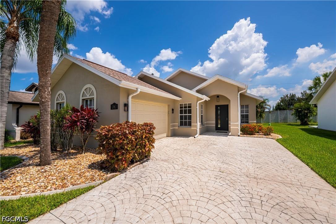 3718 Sabal Springs Blvd., North Fort Myers, FL 33917