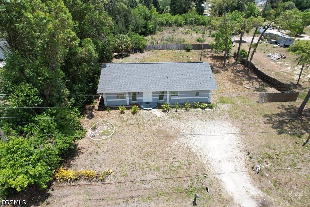7823 Marx Dr., North Fort Myers, FL 33917