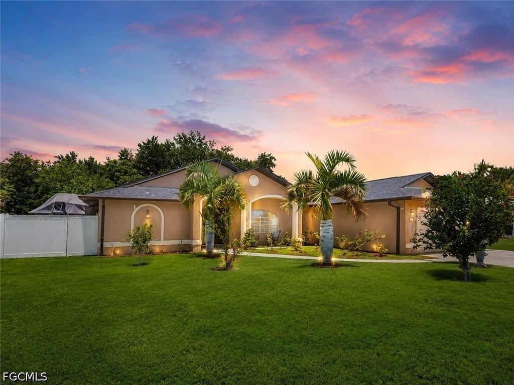 622 SE 10th Ave., Cape Coral, FL 33990