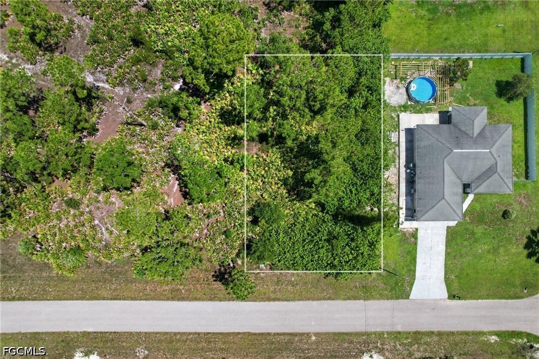 1141 Cove St., Lehigh Acres, FL 33974