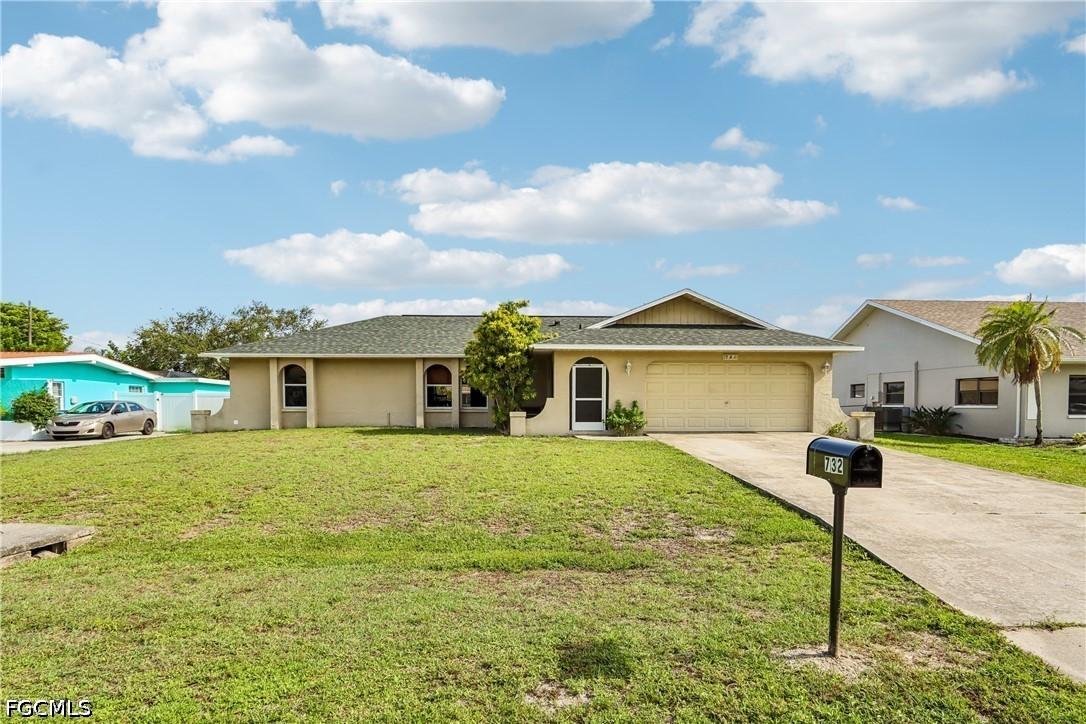 732 Tower Dr., Cape Coral, FL 33904