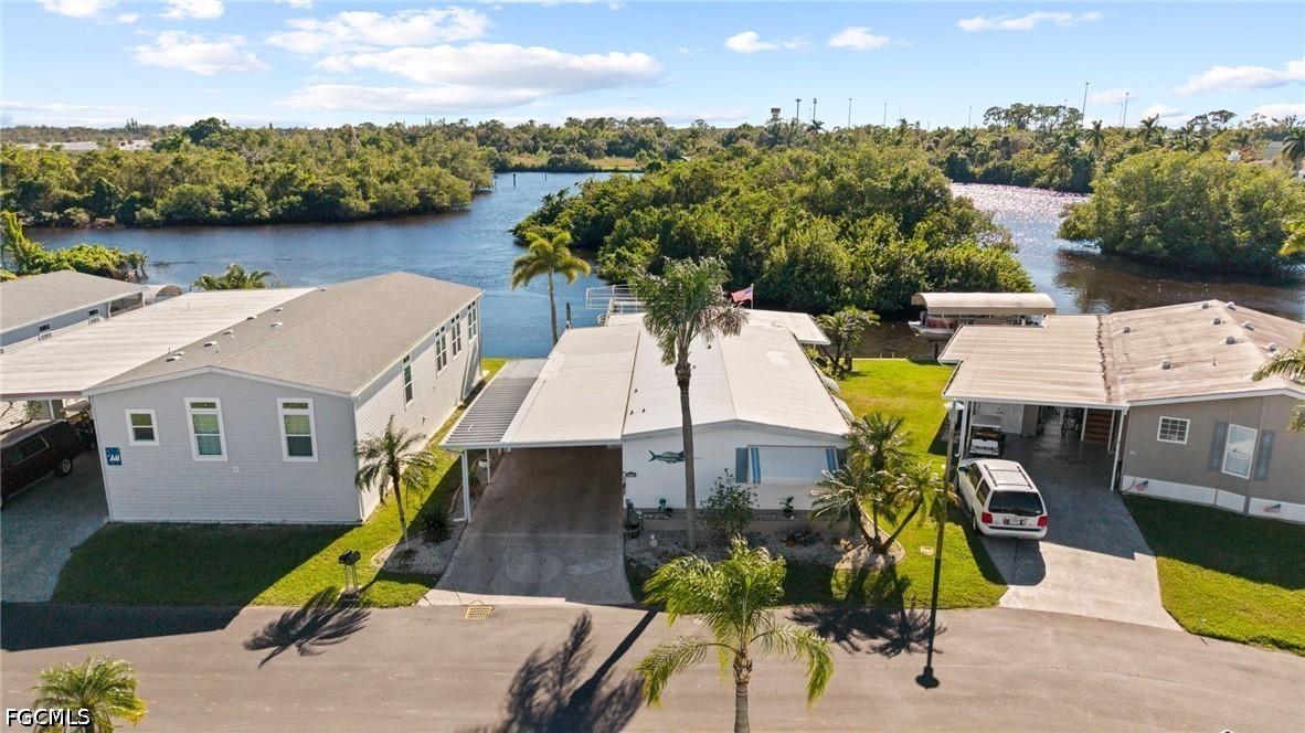 204 Sun Cir., Fort Myers, FL 33905