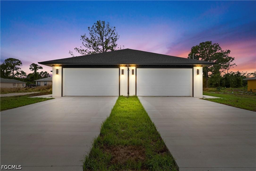 696-698 Creuset Ave., Lehigh Acres, FL 33974