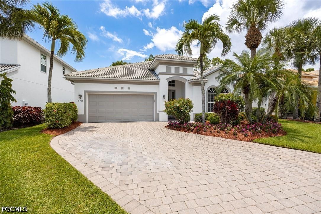 15909 Delasol Ln., Naples, FL 34110