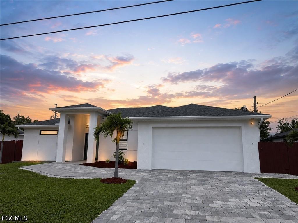 363 SW 24th Ct., Cape Coral, FL 33991
