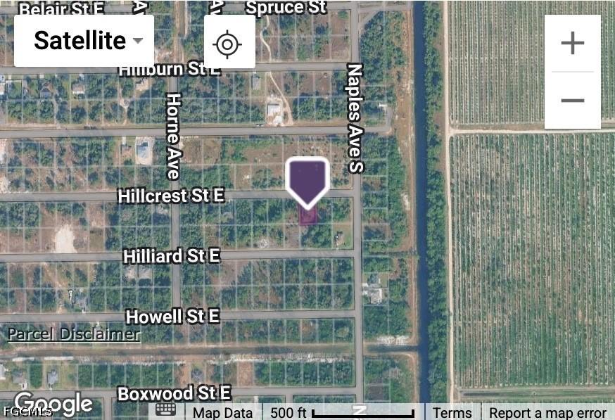 1260 Hillcrest St., Lehigh Acres, FL 33974