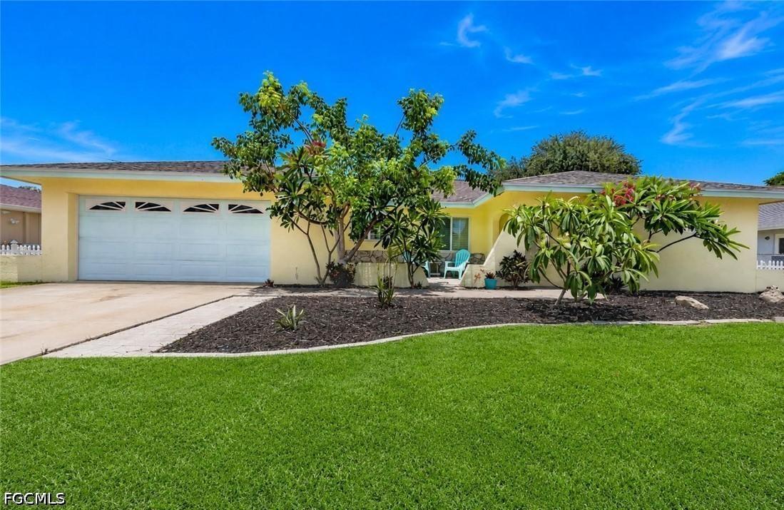 3937 SE 9th Ct., Cape Coral, FL 33904