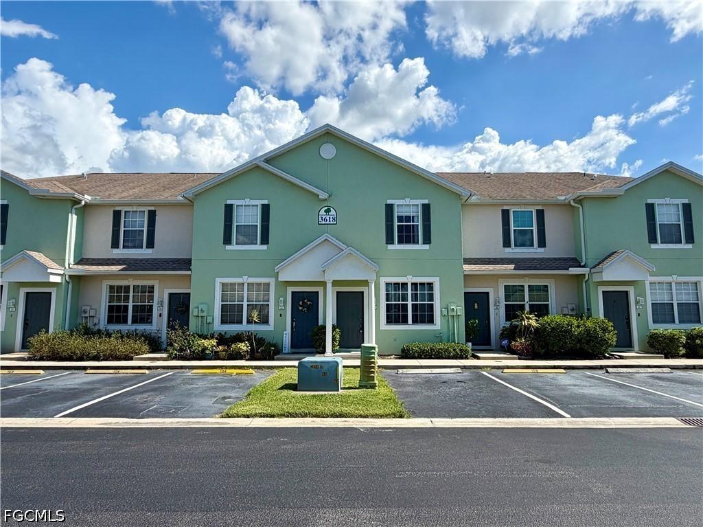 3618 Pine Oak Cir. #105, Fort Myers, FL 33916