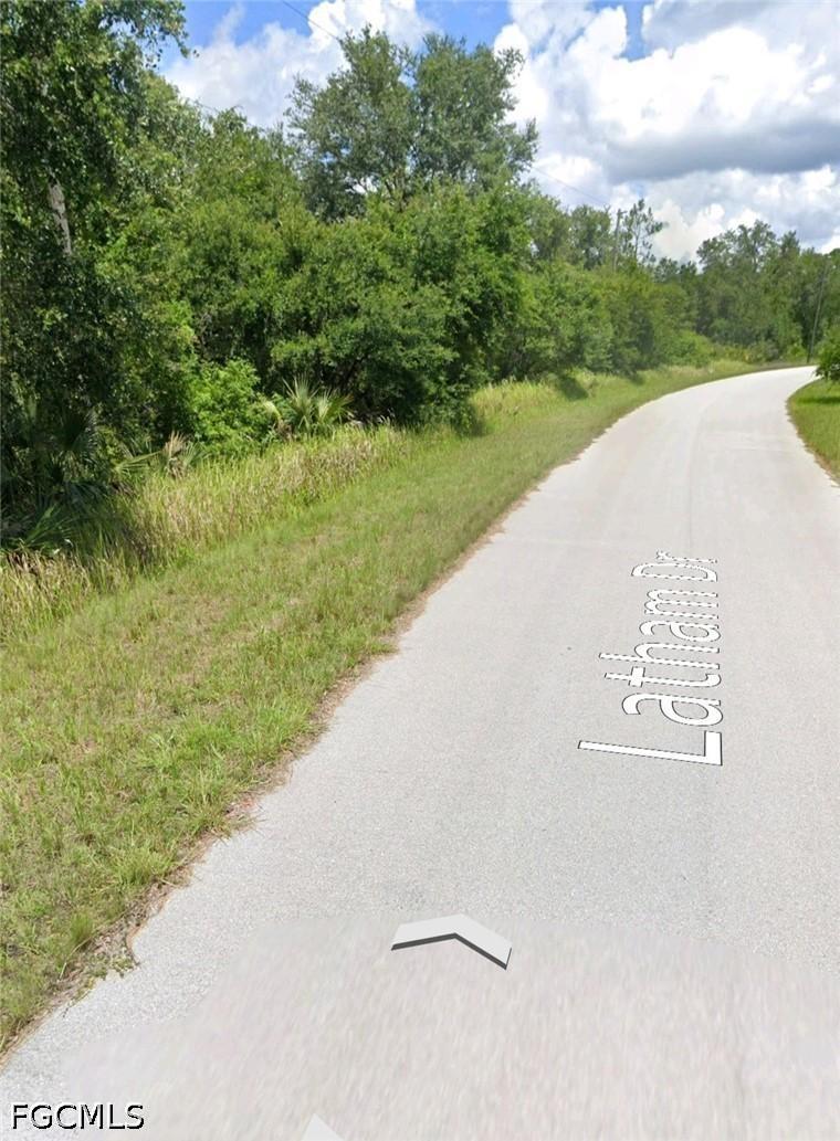 1861 Latham Dr., Lehigh Acres, FL 33972