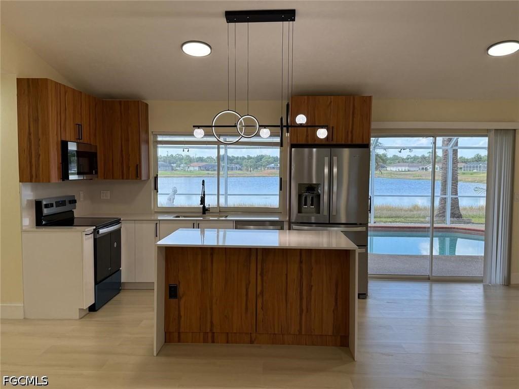 2803 E 5th St., Lehigh Acres, FL 33972