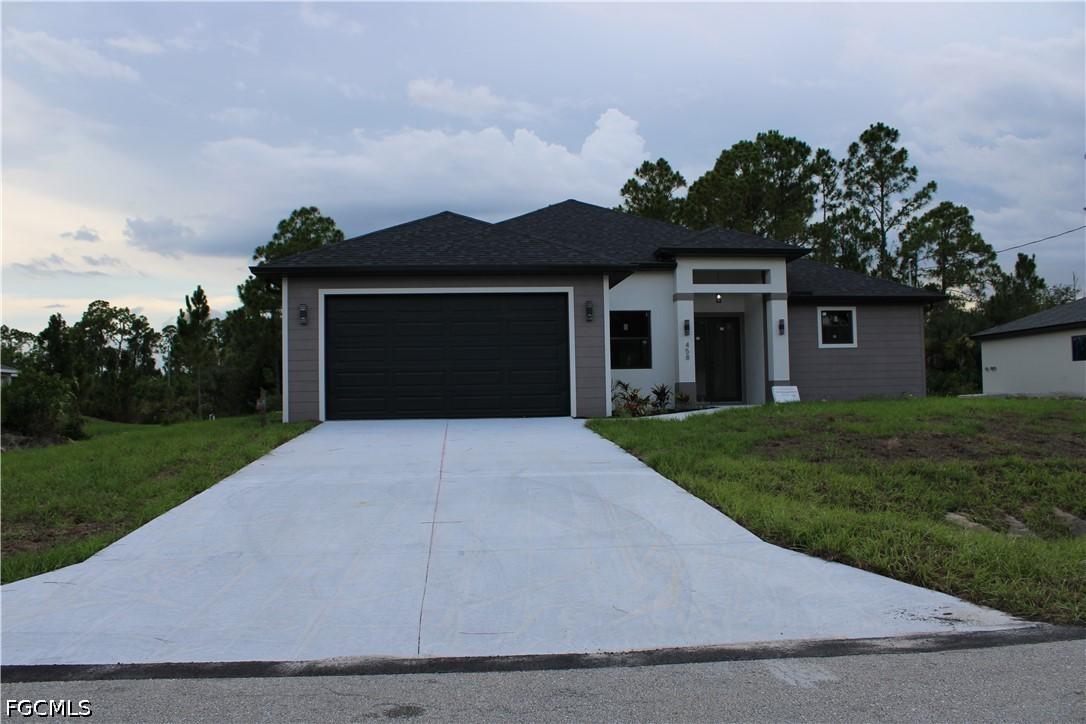 458 Windsor Ave., Lehigh Acres, FL 33974
