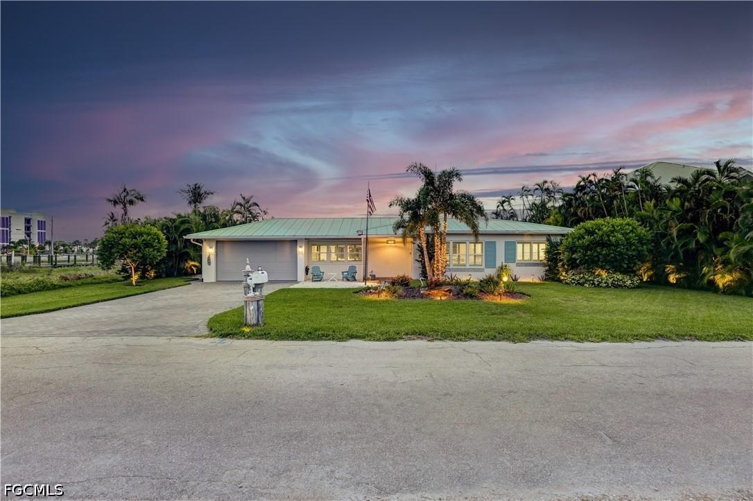 131 Egret St., Fort Myers Beach, FL 33931