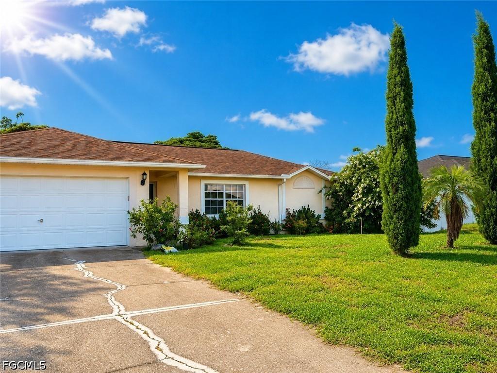 1326 NE 1st Ave., Cape Coral, FL 33909