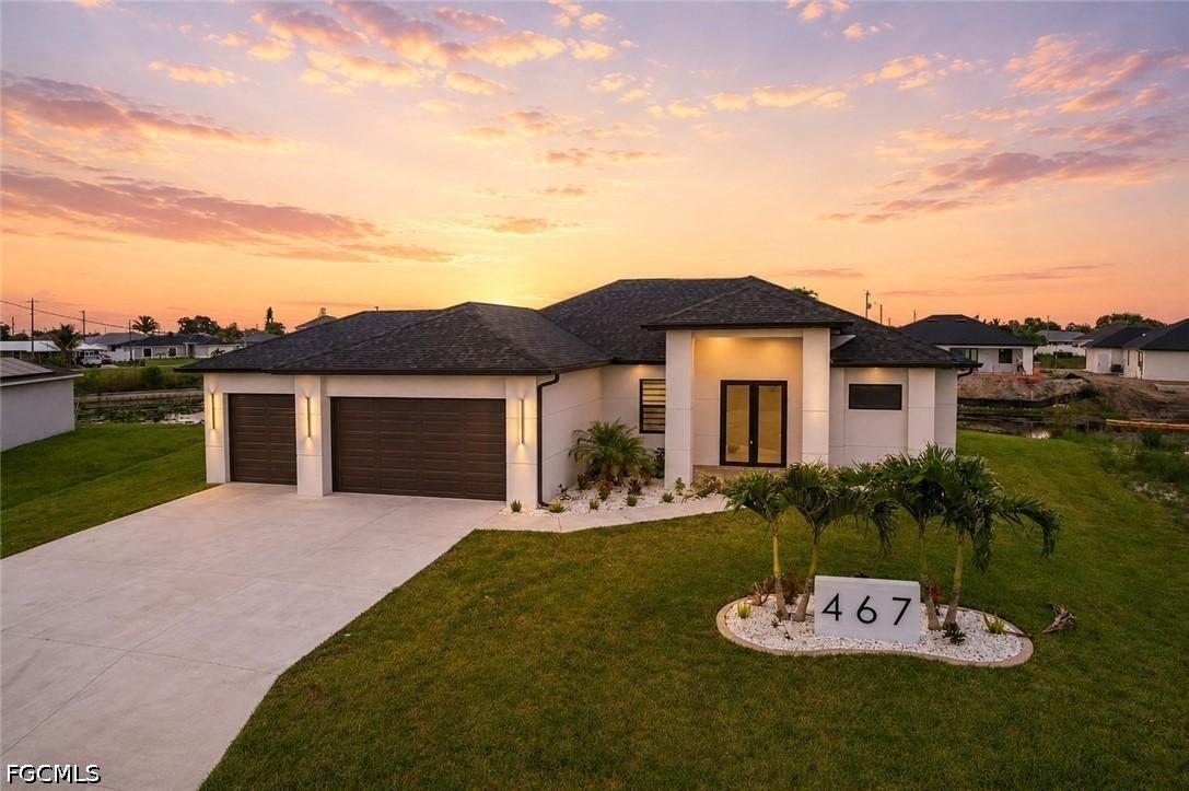 467 NE 5th Ave., Cape Coral, FL 33909