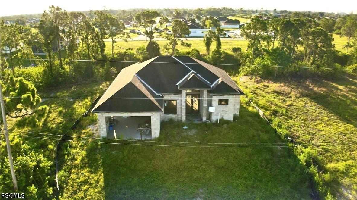 2713 NW 18th Ave., Cape Coral, FL 33993