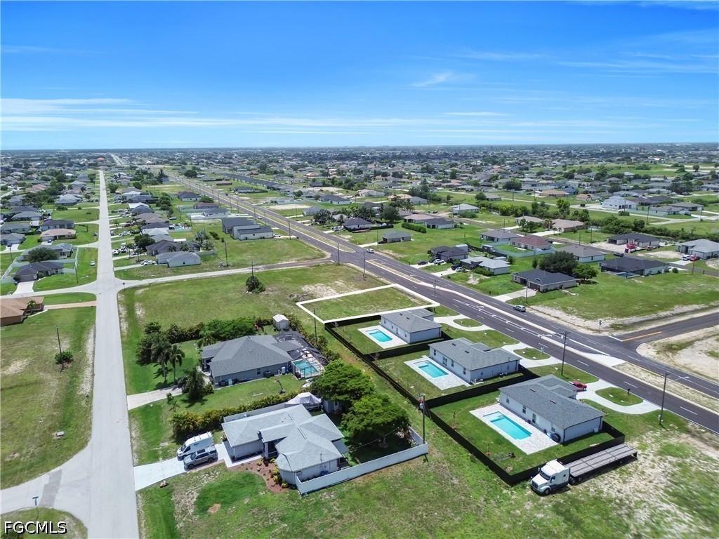 107 Diplomat Pkwy., Cape Coral, FL 33909