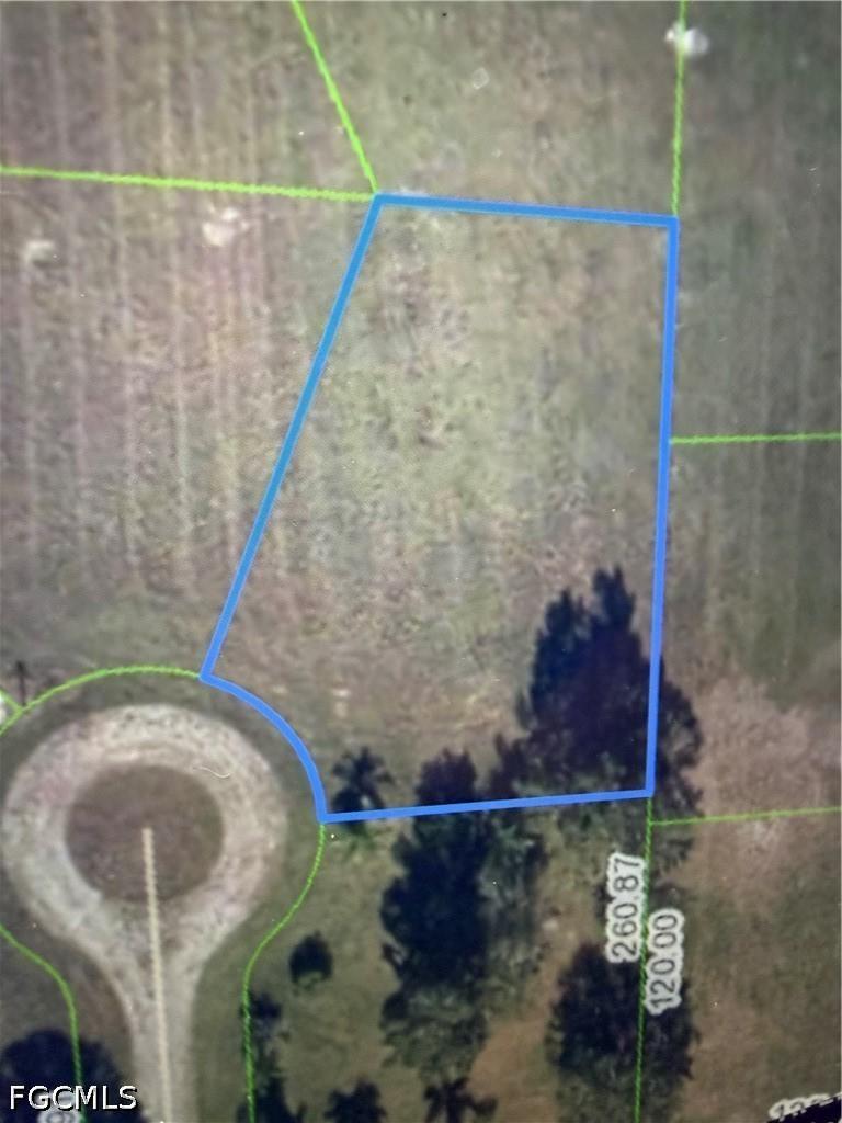 817 Trident Ct., Sebring, FL 33876
