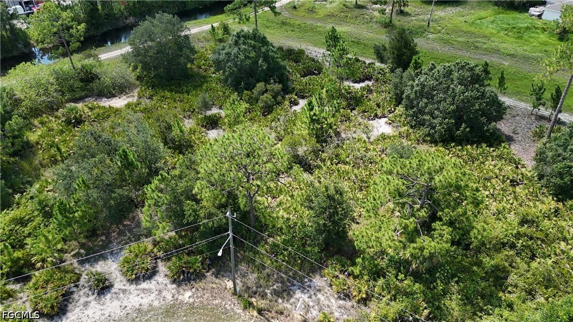 428 Mcclure St., Lehigh Acres, FL 33972