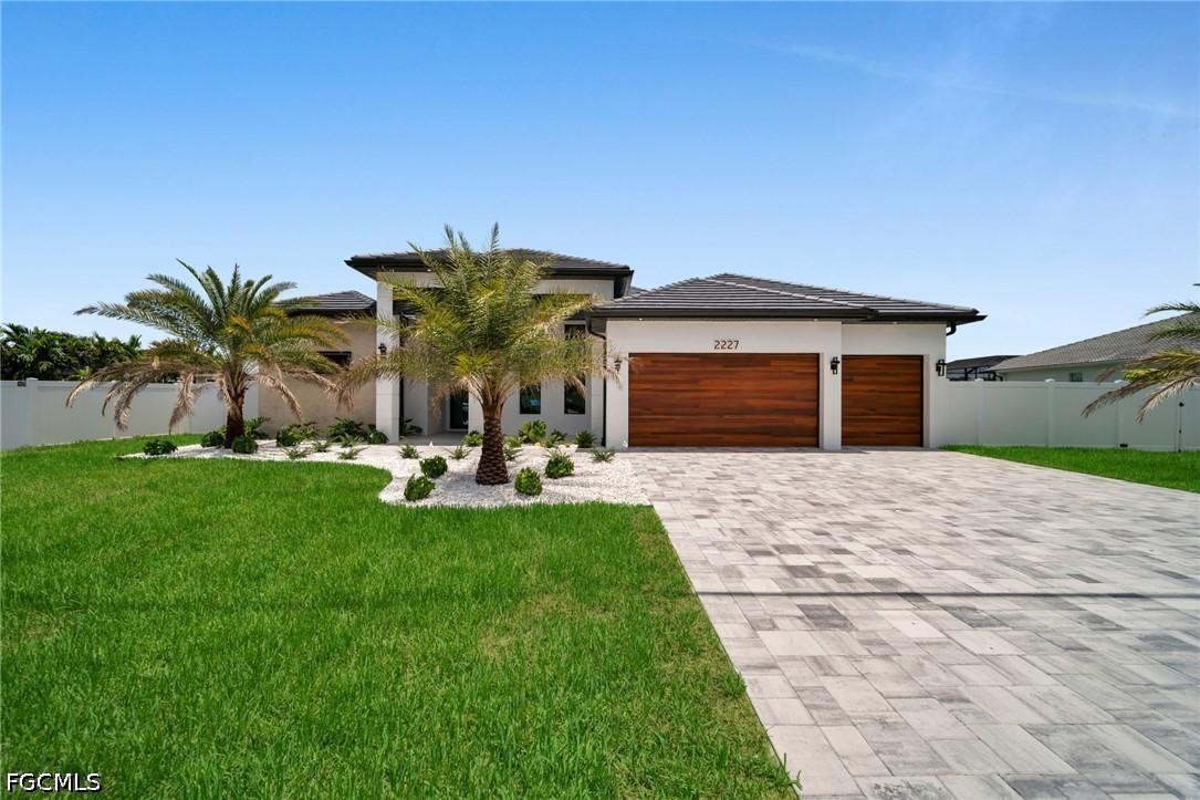 2227 SW 15th Pl., Cape Coral, FL 33991
