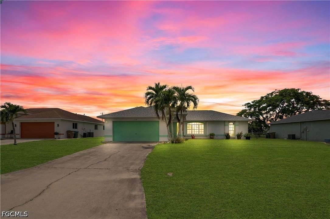 1118 SE 5th Pl., Cape Coral, FL 33990