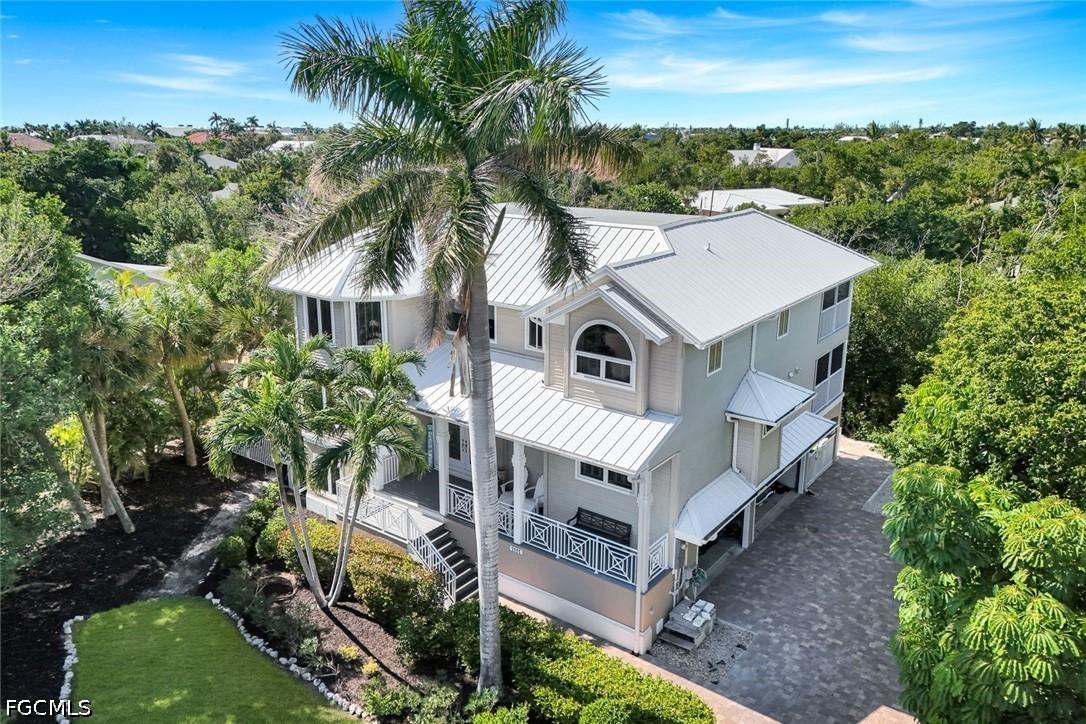 1111 Schooner Pl., Sanibel, FL 33957