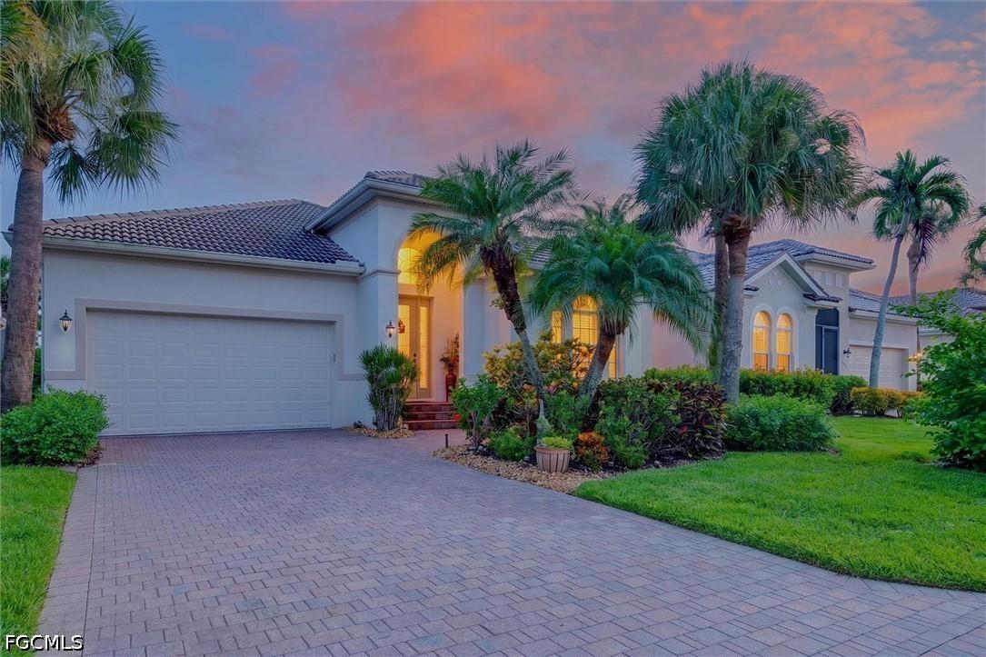 8960 Crown Bridge Way, Fort Myers, FL 33908
