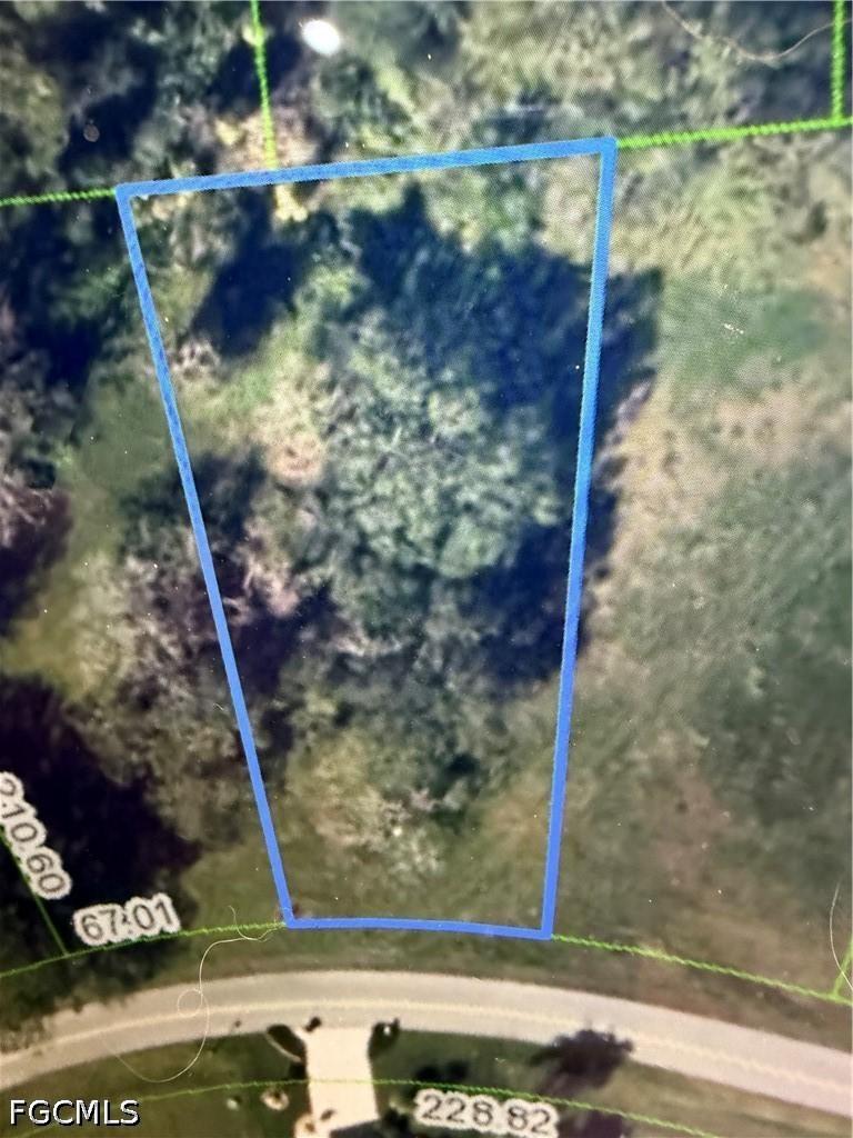 6221 Aquavista Dr., Sebring, FL 33876